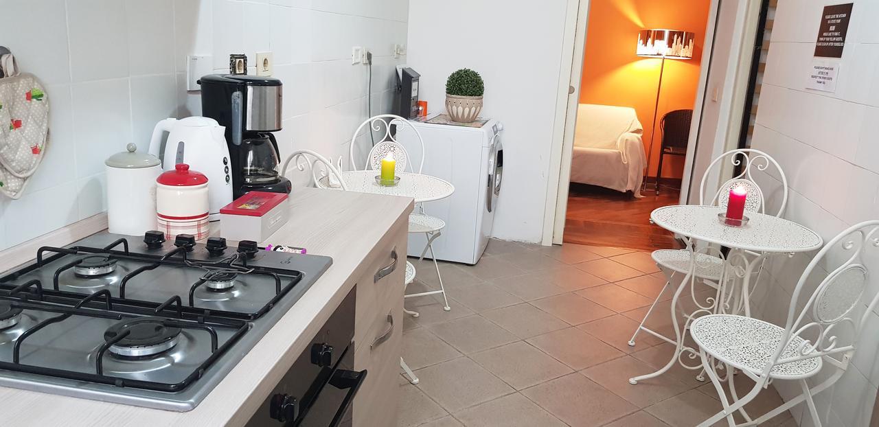 Myomax Guesthouse Rom Exteriör bild